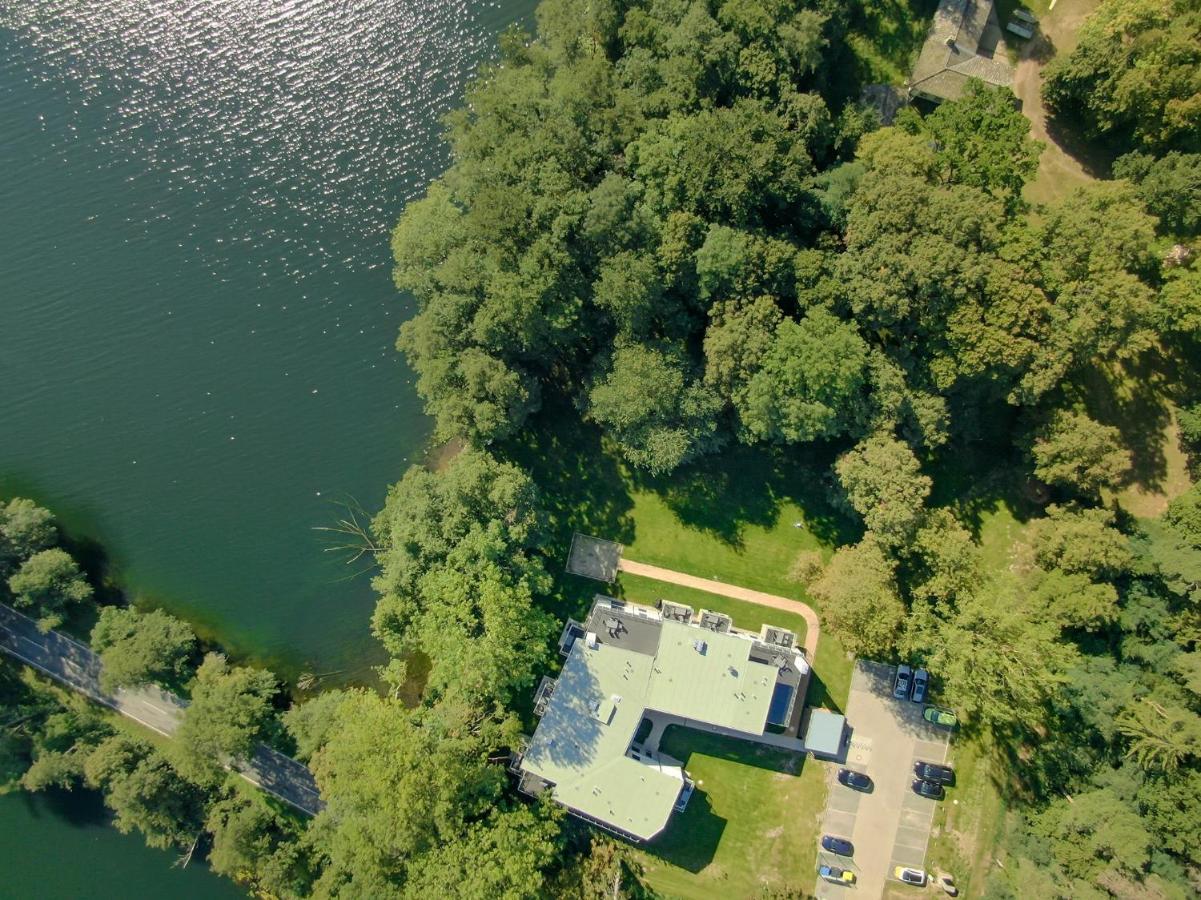 Ferienwohnungen Am Wasser - Krakow Am See Exteriér fotografie